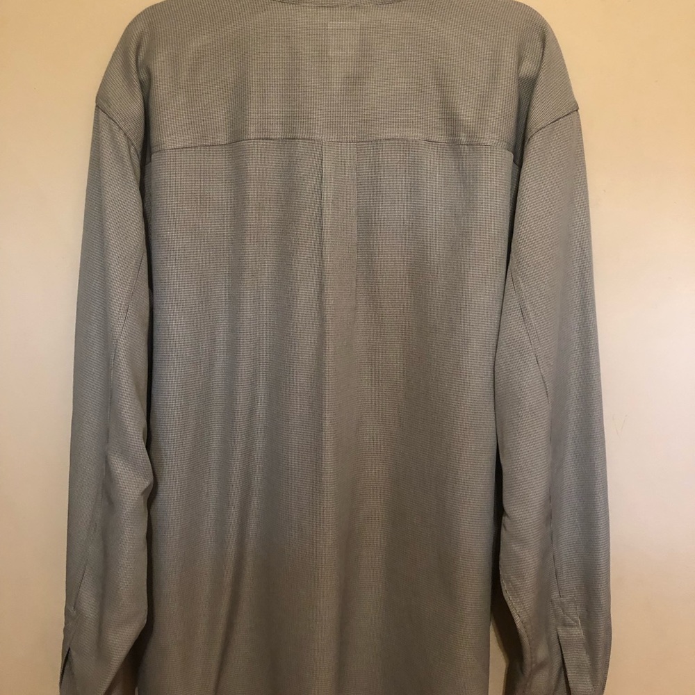 North face button down - Picture 3 of 3
